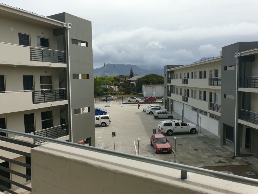 To Let 1 Bedroom Property for Rent in Diep River Western Cape